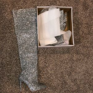 Fashion nova she isn’t ready heeled boot